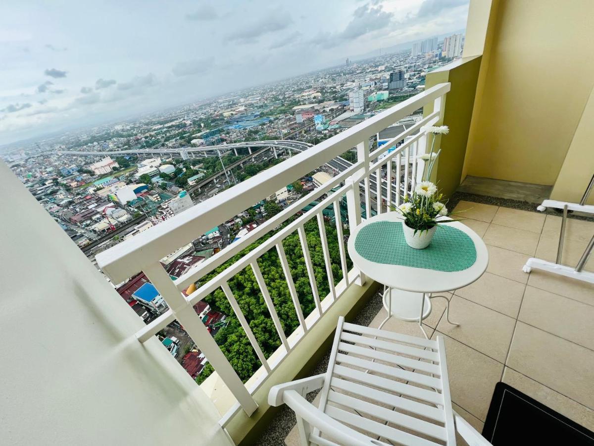 The Celandine By Dmci Homes Caloocan Exterior foto
